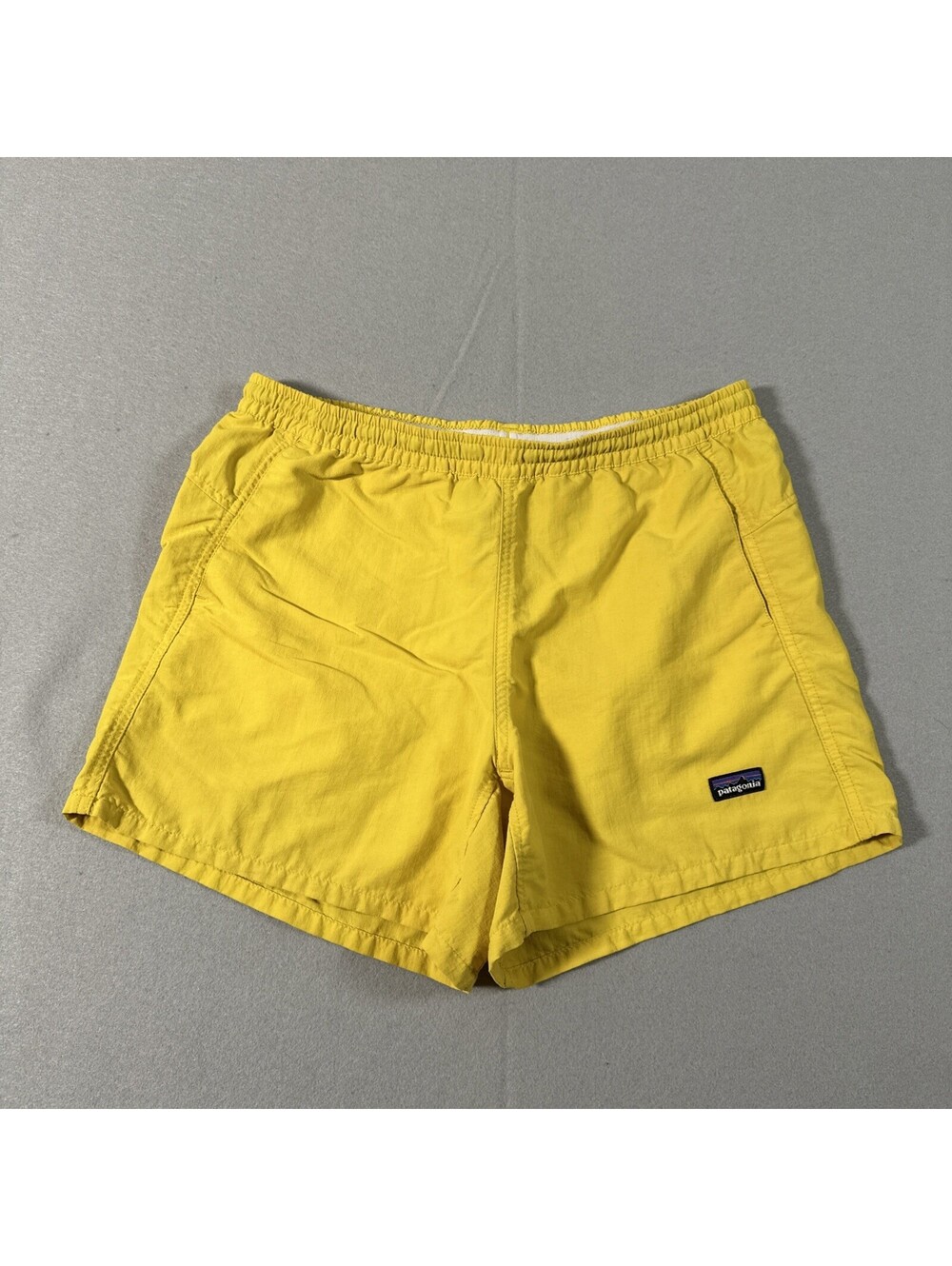 Patagonia Baggies Shorts Small Women’s Yellow Swim Surf Trekk Hike 57056 Trail